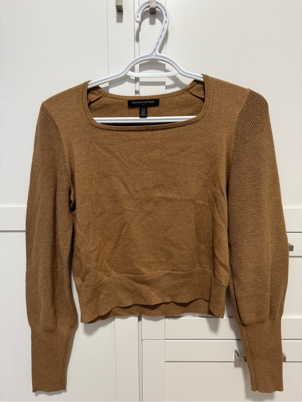 Banana Republic Women's Scoop Neck Sweater in Camel